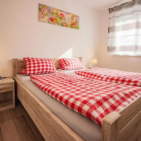 Paradieshof Lautenbach